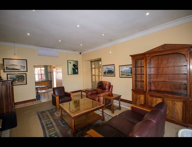 3 BEDROOM HOUSE FOR SALE IN BRYANSTON